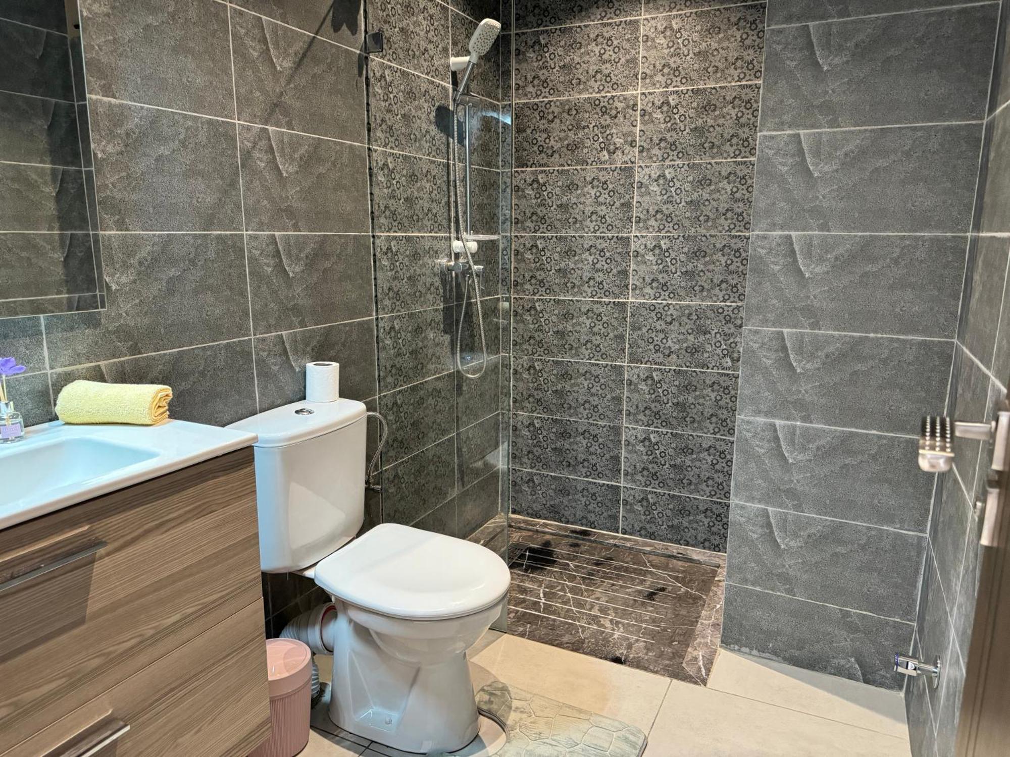 Nouvel Appartement, Lumineux Et Confortable * Kenitra